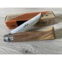 Opinel N°08 Olivier - Couteaux Clic - Couteau de poche Tradition